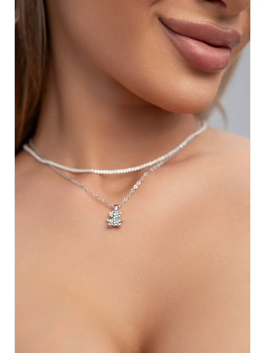 Set of necklace and earrings