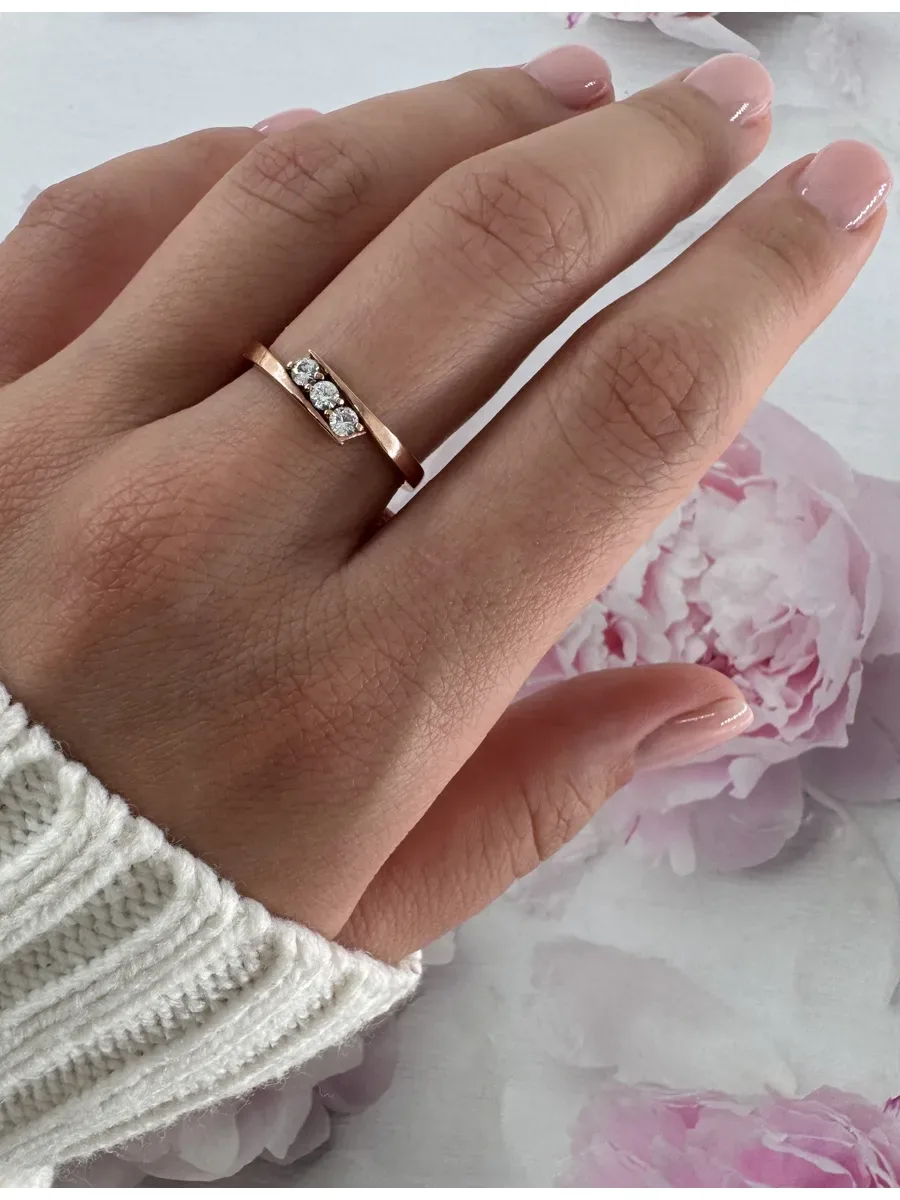Women's gold plated ring with cubic zirconia stones jewelry
