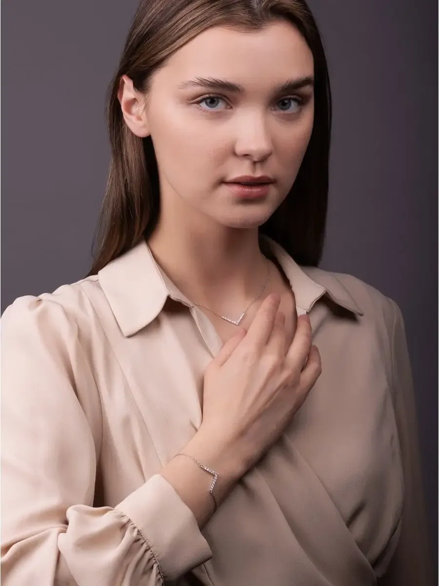 Silver necklace with stone 925 geometry V