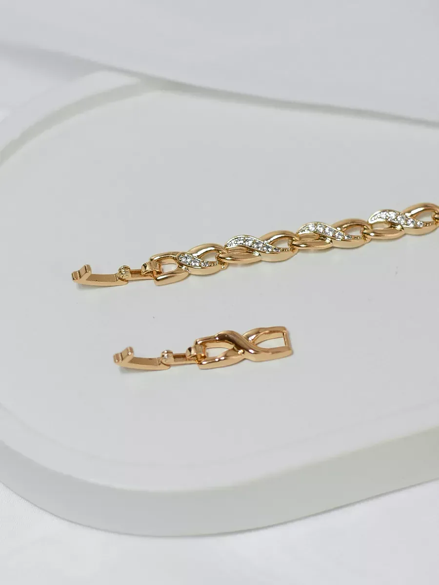 Gold jewelry hand bracelet